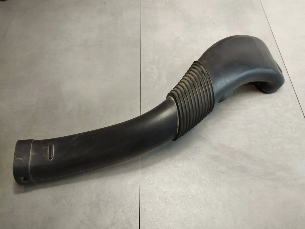 фото №1, Bmw x6 e71 труба воздуха 7577446