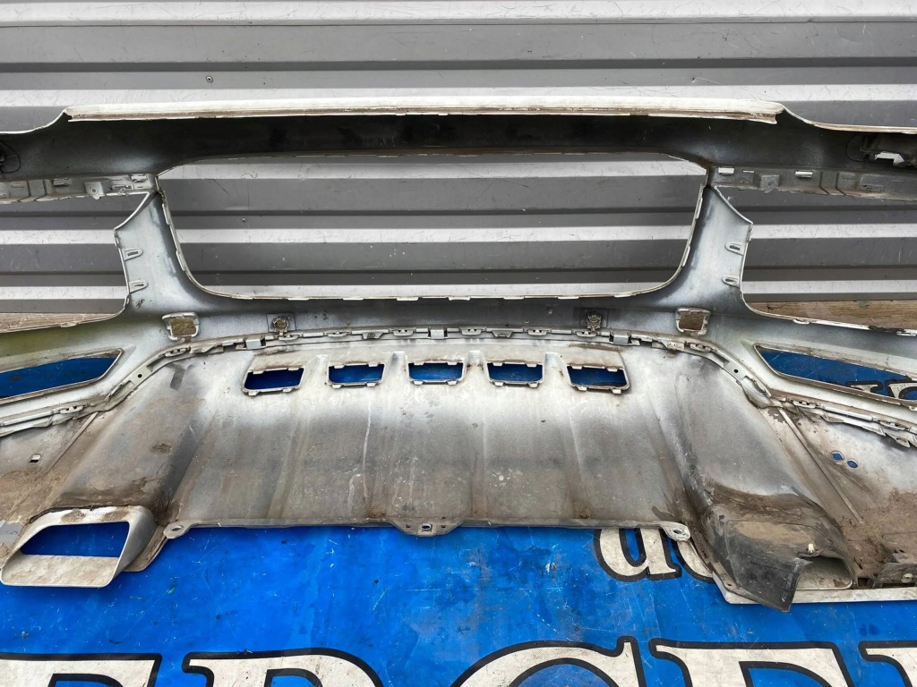 Porsche cayenne turbo gts бампер перед 7p5807221c Зі Шроту