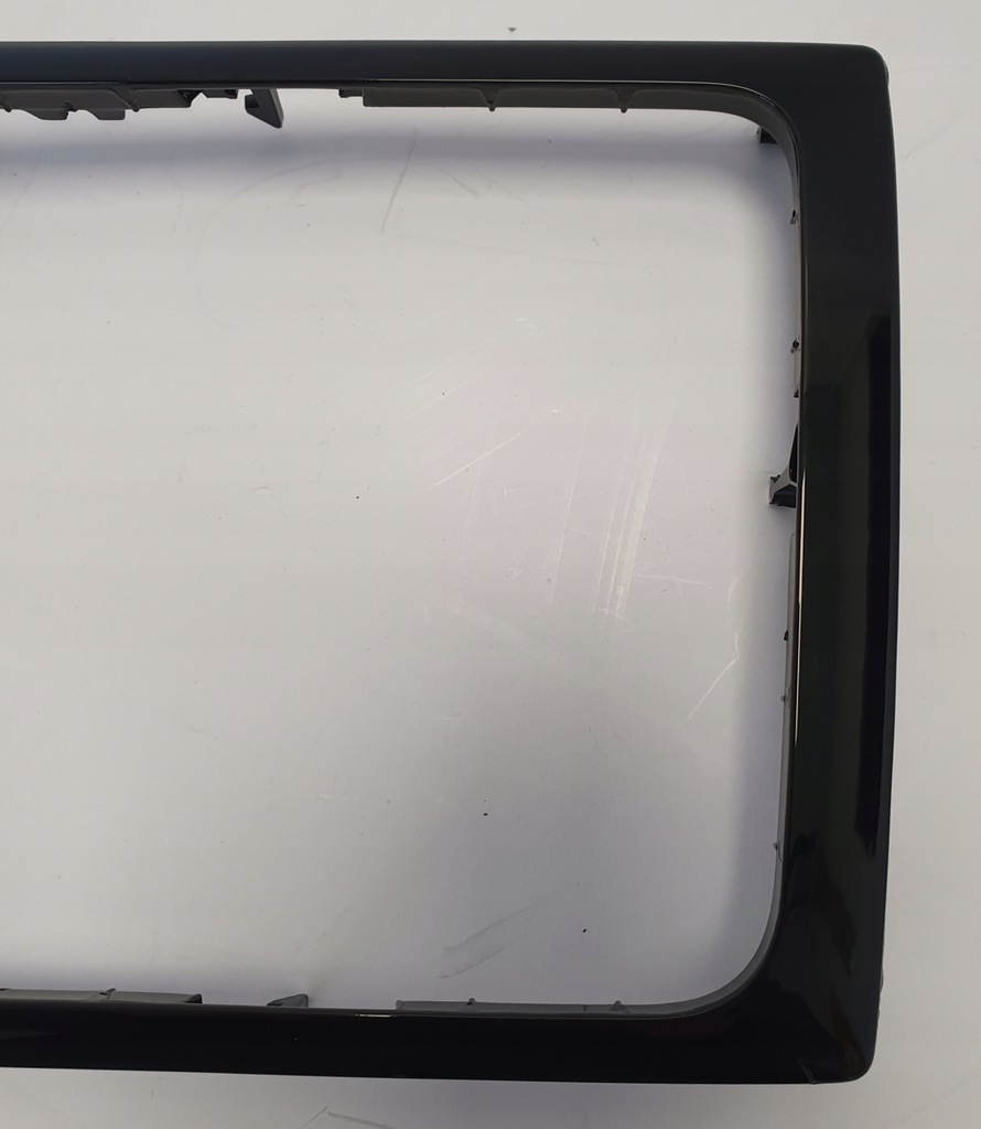 фото №4, Vw beetle рамка dekor piano black навигации 5c1