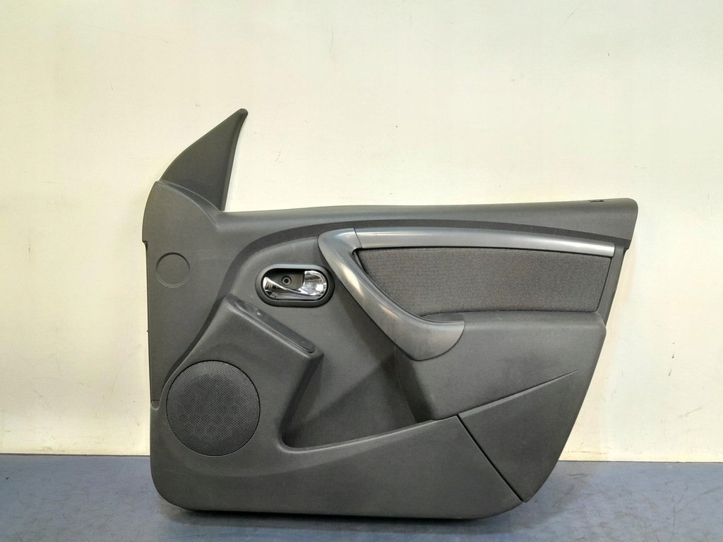 фото №1, Dacia duster i lift оббивка двері перед права