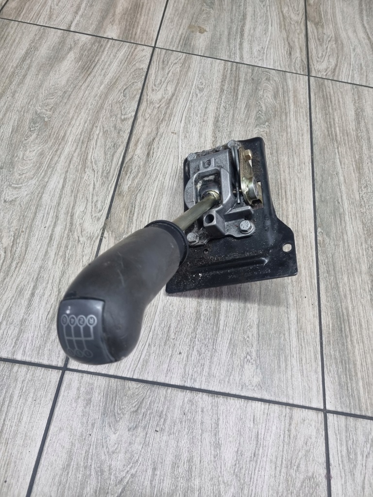 фото №7, Домкрат перемикання передач ручка renault premium dxi volvo fe 6 ступенева коробка передач