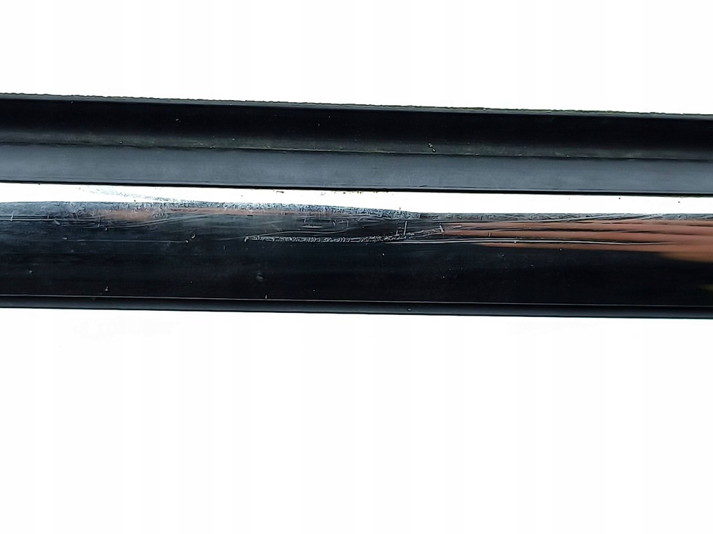 фото №8, Mini cooper countryman r60 2011 молдинг стекло задний