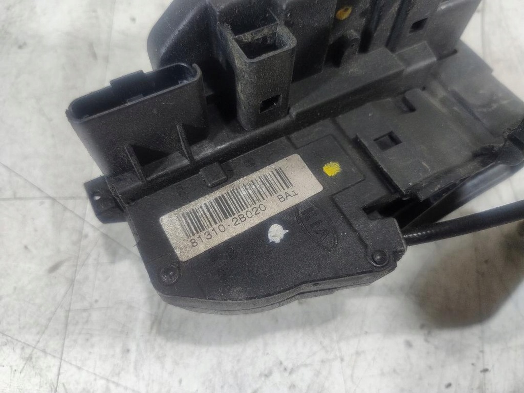 фото №6, Замок дверь левый перед 6 pin hyundai santa fe ii 81310-2b020