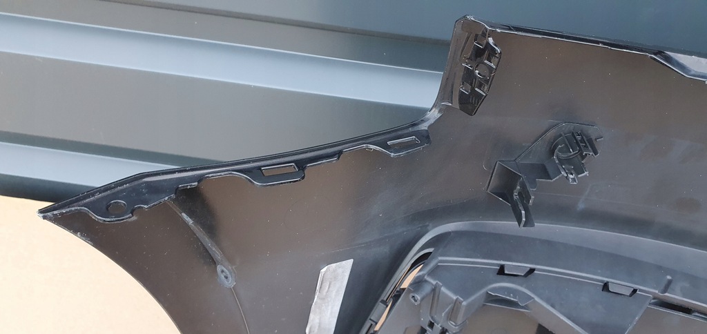 фото №13, Audi a4 b9 8w0 бампер перед оригинал c165