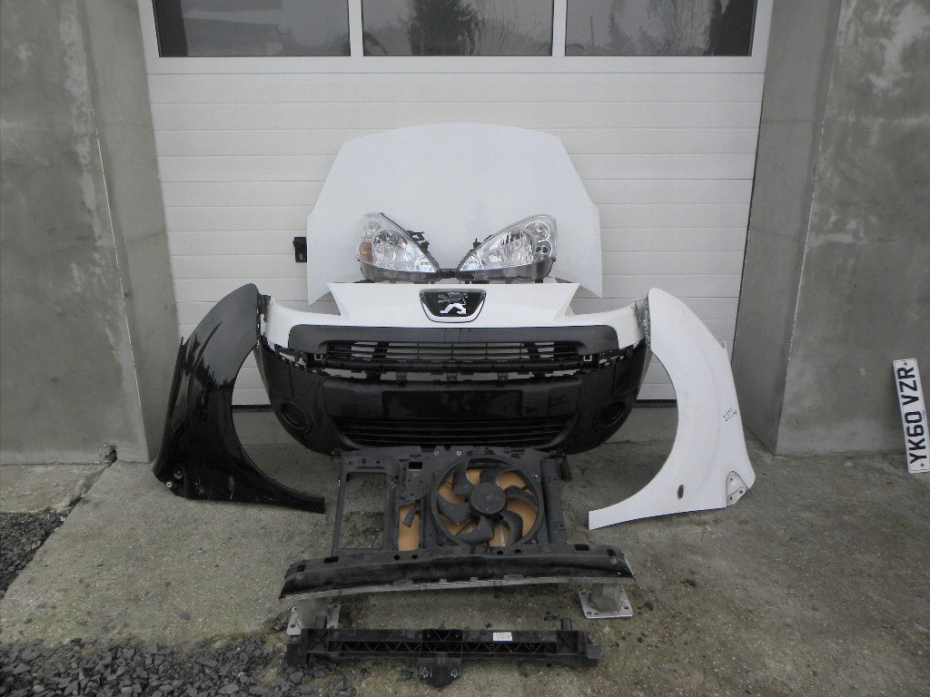 фото №1, Peugeot partner 09-2012 r капот лампа правая