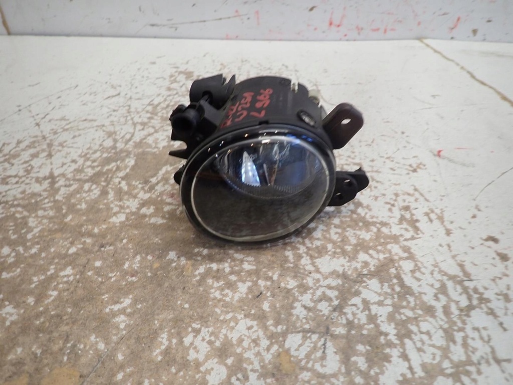 фото №1, Противотуманная фара левый mercedes r-klasa w251 a2518200756