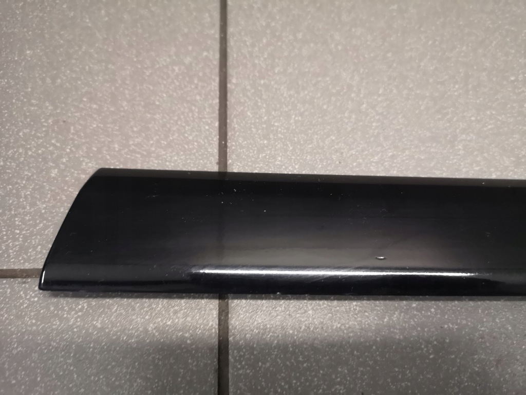 фото №5, Молдинг крыла левая audi a4 b6 cabrio 8h0853983