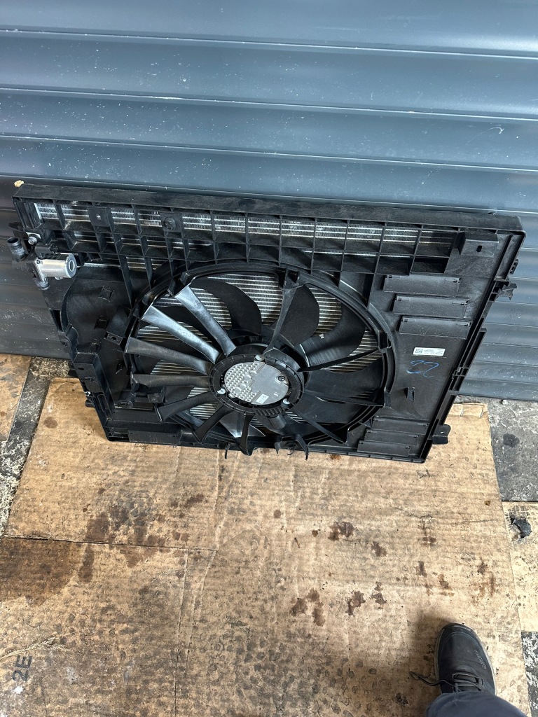 Renault trafic iv вентилятор радиатор 2.0 214814280r 921001261r 214100192r Киев