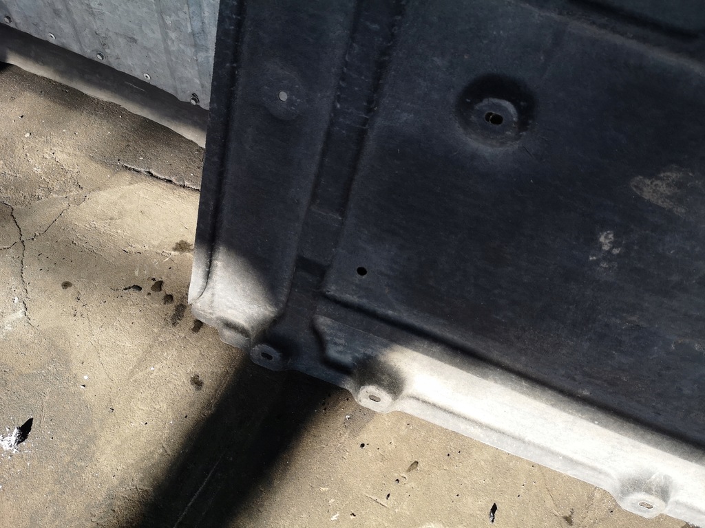 фото №11, Защита подвеска правая bmw 5 e60 74850610