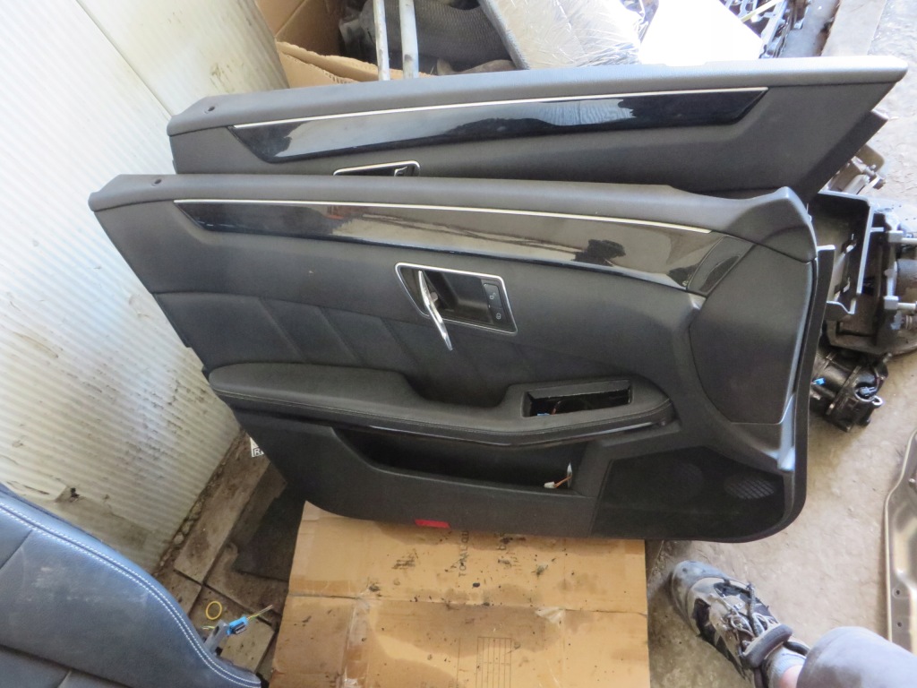 фото №6, Mercedes e w212 kombi сидіння заднє сидіння обшивки комплект x