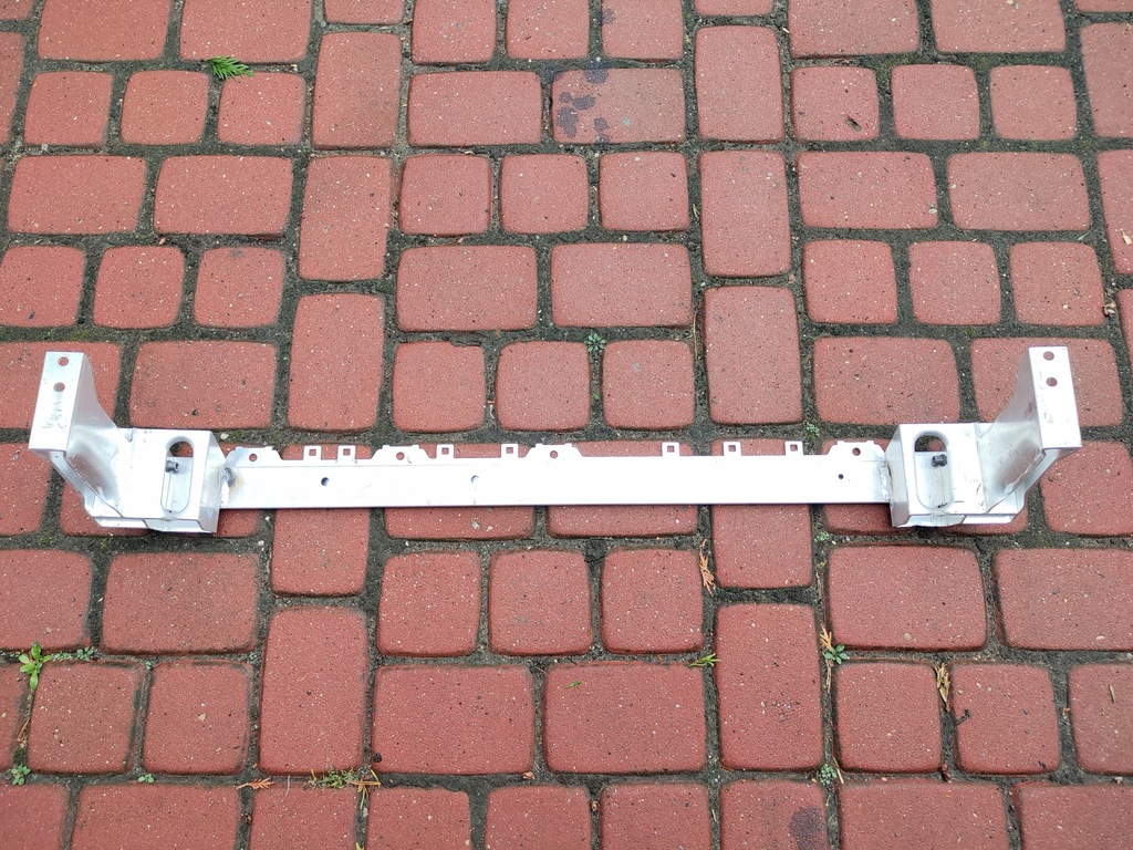 фото №7, Mercedes glb x247 балка нижня pod радіатор