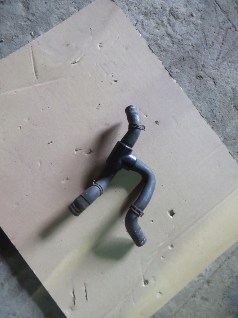 Купить Opel insignia a шланг системы охлаждение 13220146 x