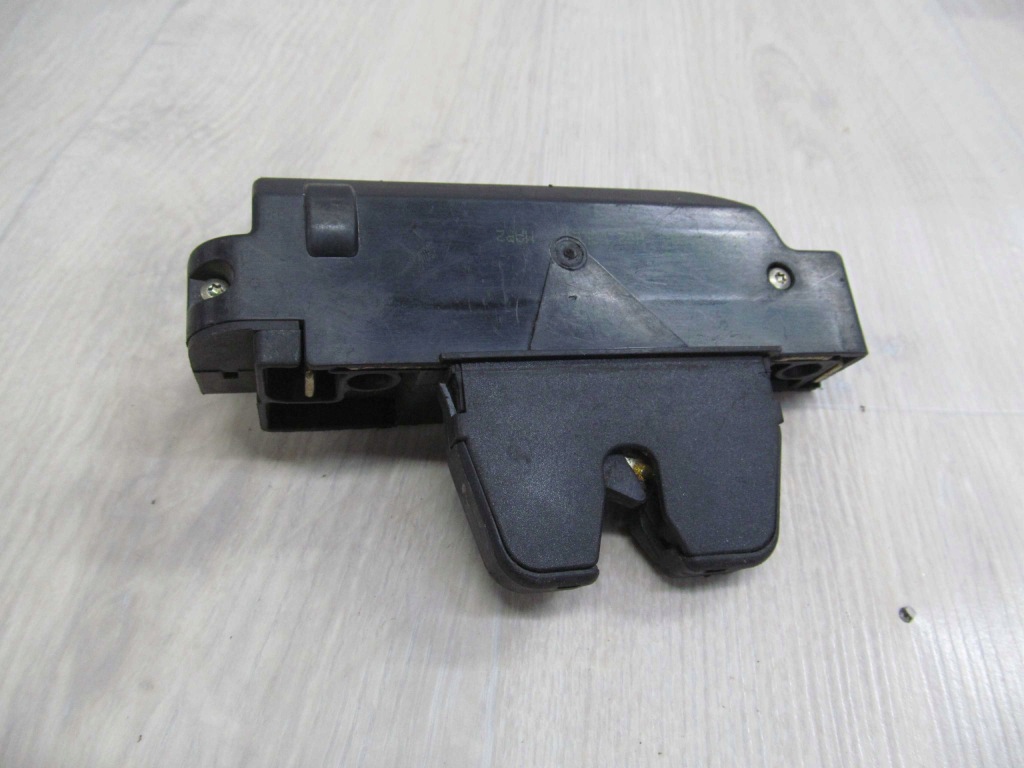 Купить Citroen xsara picasso 99- замок крышки 9646091580
