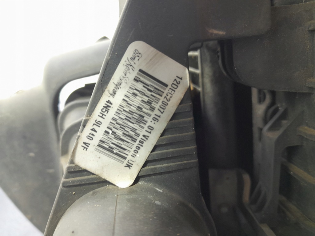 фото №8, Volvo v50 lift s40 ii 2.0 d 136 km d4204t комплект радіатор 3m5h-8005-tl