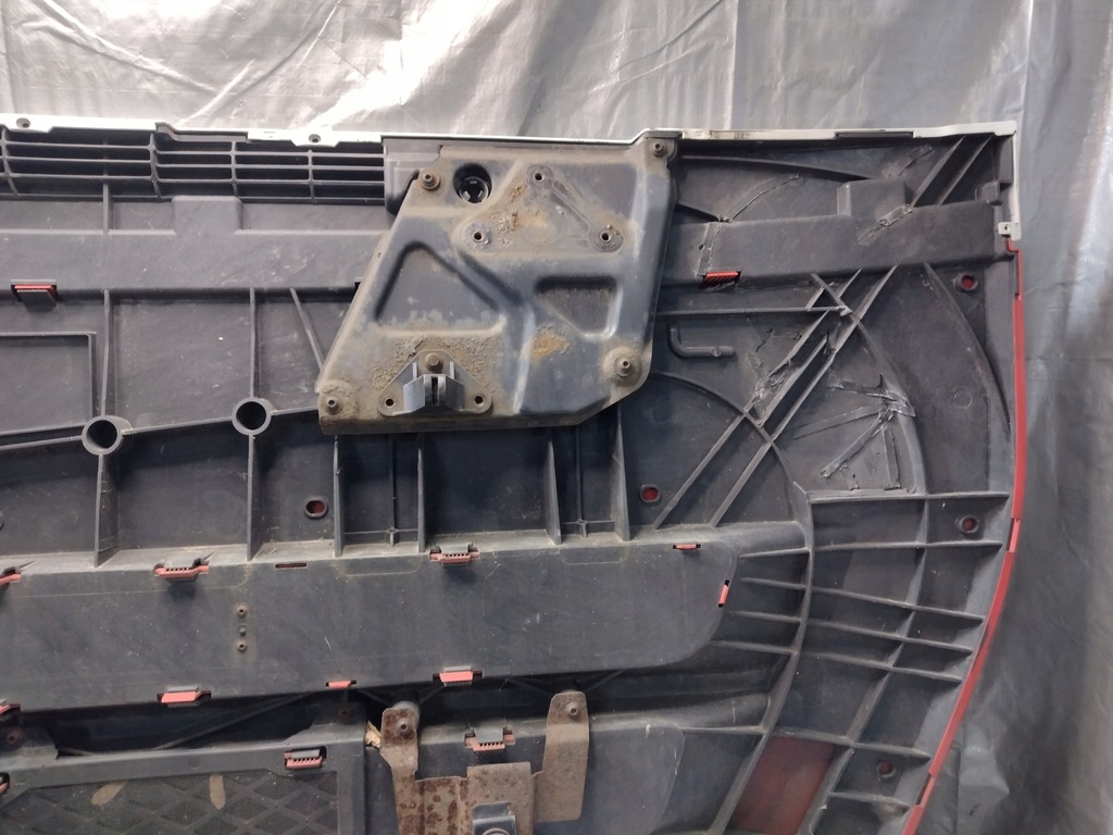 фото №16, Решітка радіатора решітка радіатора капот iveco stralis 450 e5