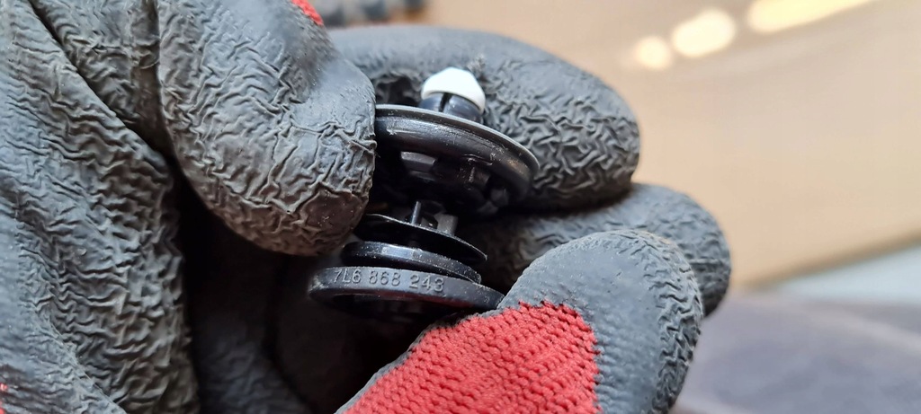 фото №11, A6 c7 4g защёлка защёлки клипса обшивка 20szt 7l6868243 a7 4g s7