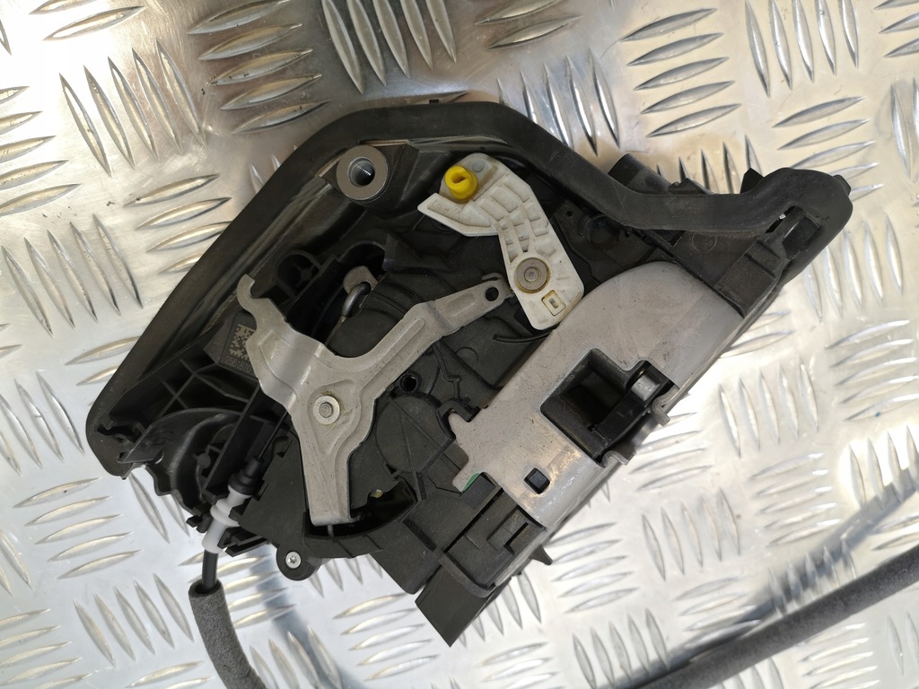 фото №5, Замок двері правий задня bmw g11 g12 2581870