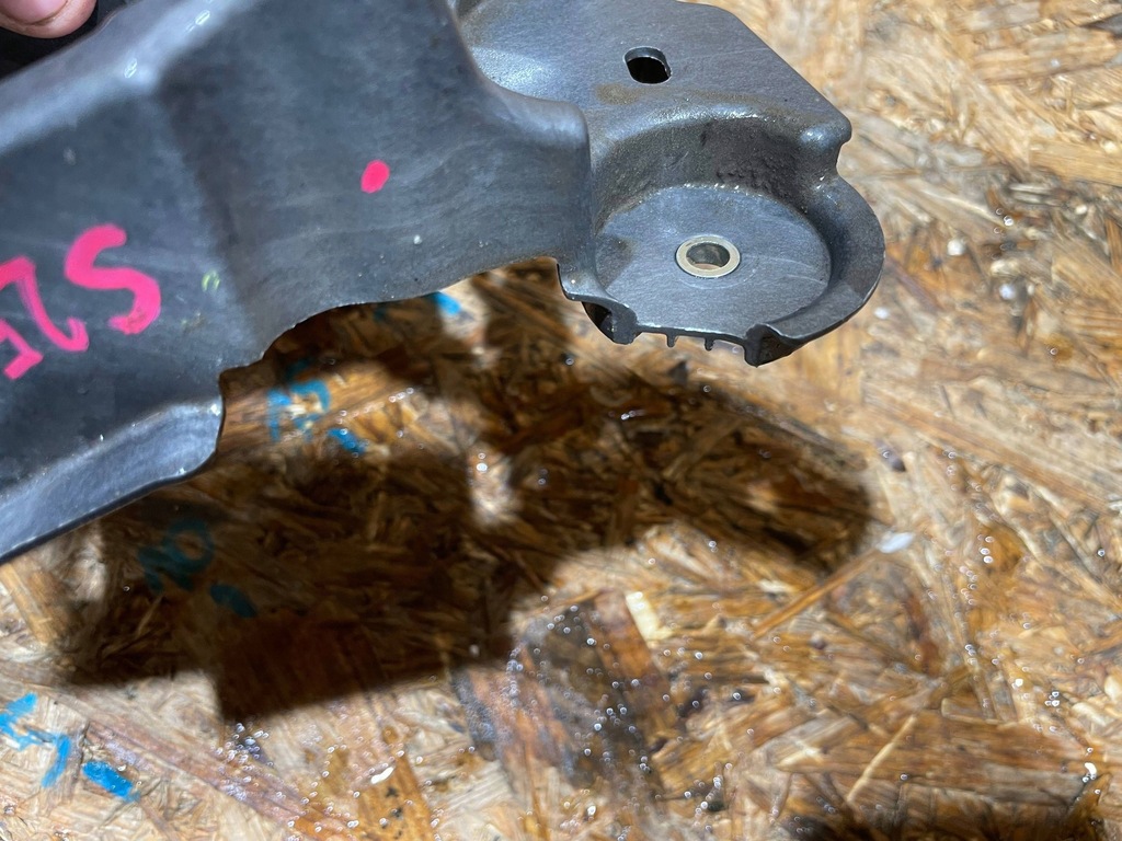 фото №7, Mazda cx3 cx-3 14-21 кронштейн кронштейн кронштейн радара правый перед передний