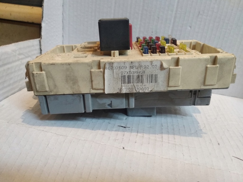 фото №4, Fiat stilo коробка предохранителей 46797609