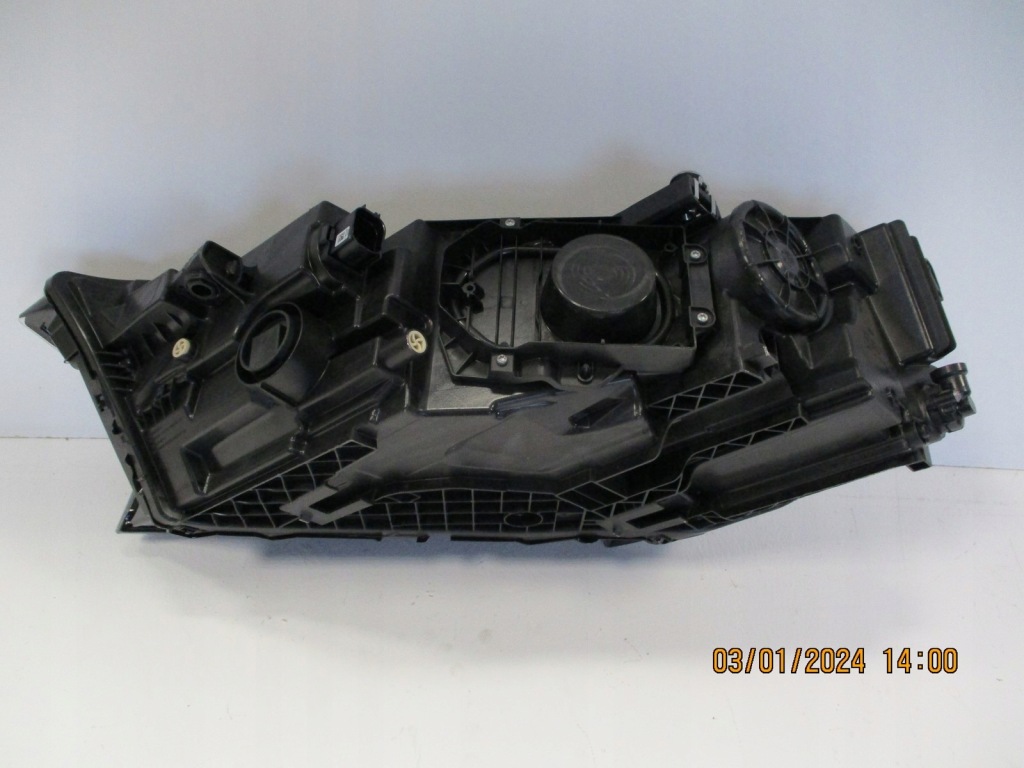 фото №9, Лампа права full led audi q7 4m0941012d