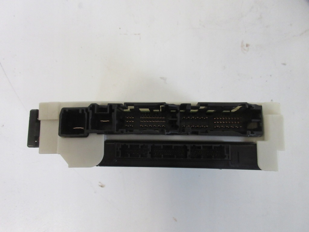 фото №9, Rav4 v 2.5 гибрид модуль mpx блок управления 82730-42890