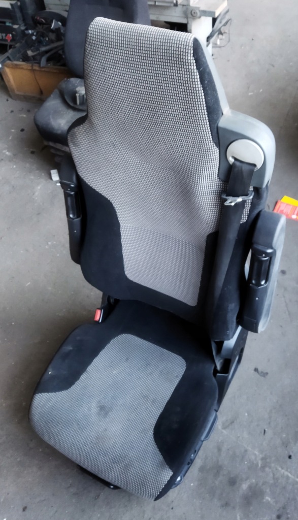 Купити Сидіння man tgx tgs tga з датчиком