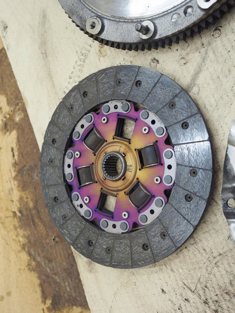 фото №9, Mazda mpv ii зчеплення комплект 2.0 b 16v fs dohc