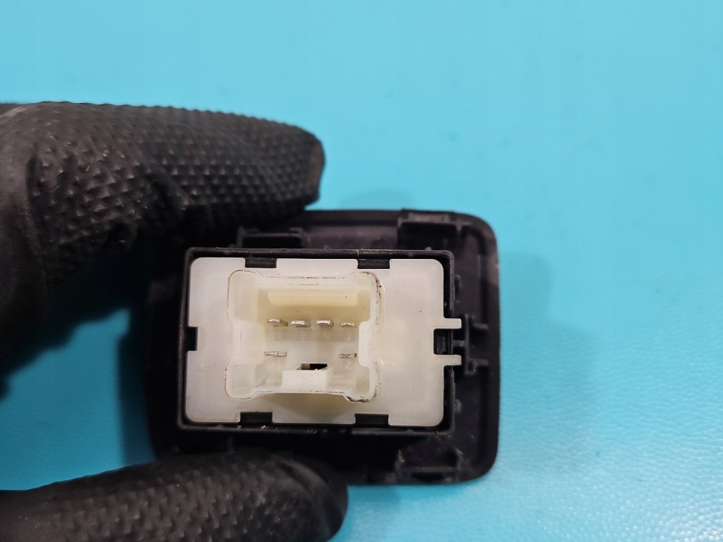 фото №4, Переключатель окон renault trafic iii 809608963r eu