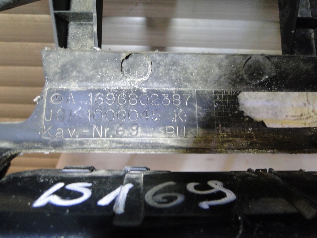 фото №10, Mercedes a w169 приборная панель приборная панель консоль подушка безопасности