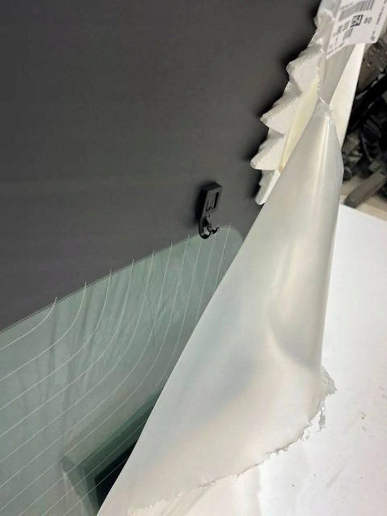 фото №6, Стекло крышка багажника багажник задняя задняя peugeot 108 citroen c1 ii 15 r.- nowa оригинальный номер