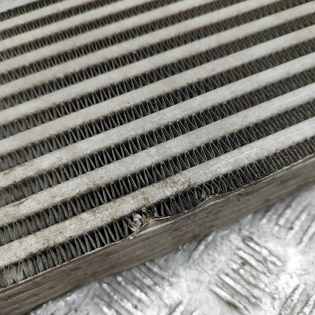 фото №8, Audi q5 sq5 2013 радіатор повітря наддувний / інтеркулер