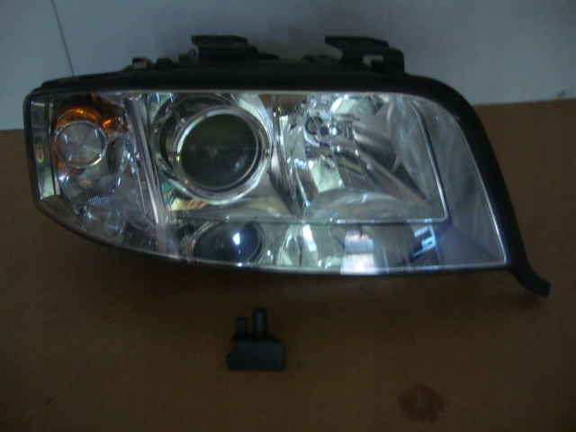 фото №1, Audi a6 c5 lift hella 4b0 2001-2004 rok правая