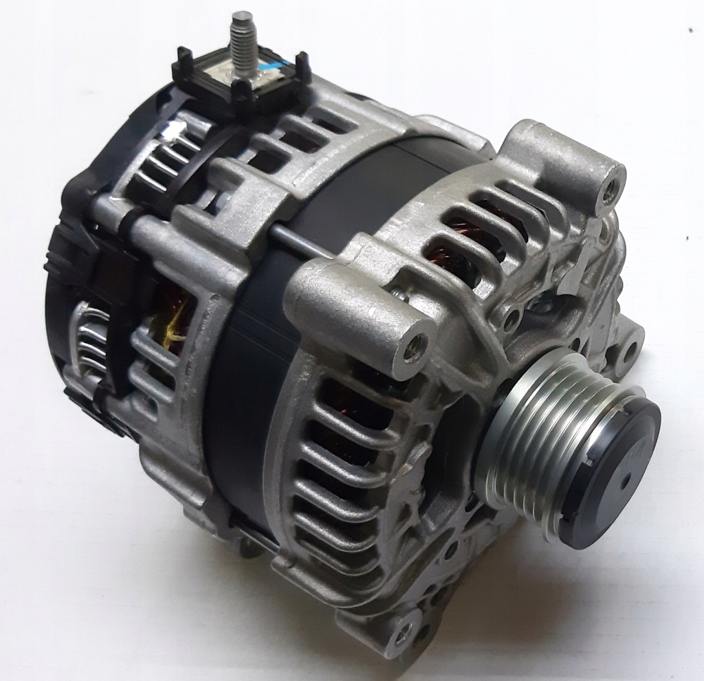 Купить Cla w118 w177 w247 генератор m282