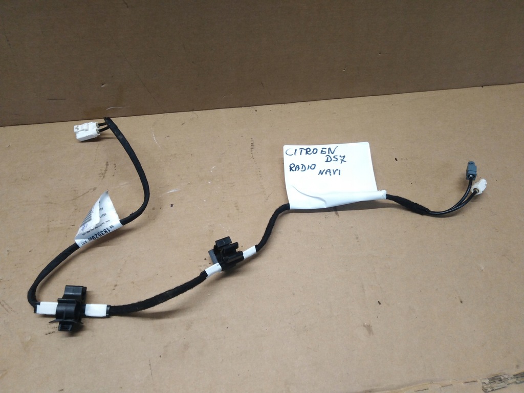 фото №1, Citroen ds7 шланг радио navi 9818352980