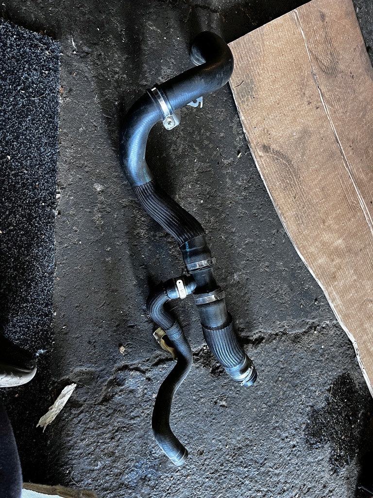 фото №1, 420 alfa romeo stelvio giulia 2.2d шланг wąż труба wody 50540349