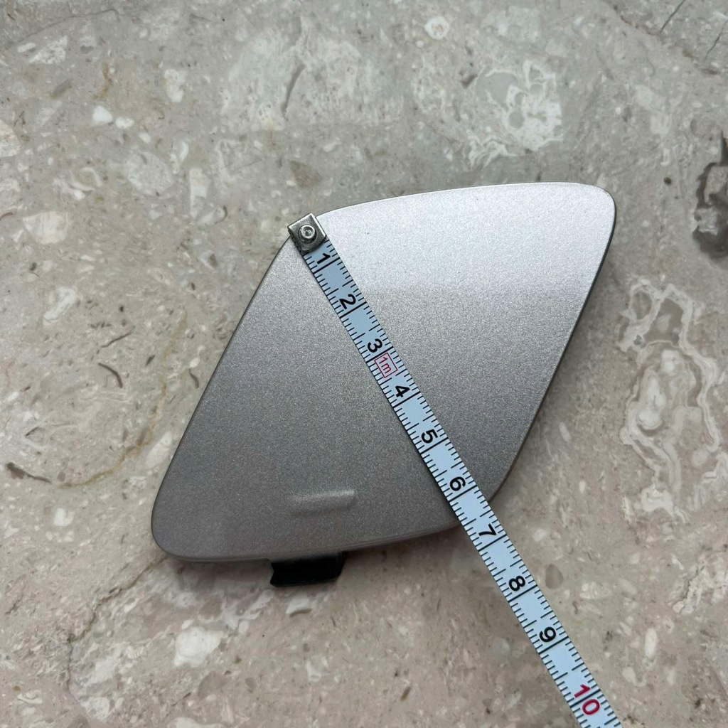 фото №3, Volvo xc60 ii r-design 2021- заглушка бампера перед 32234960