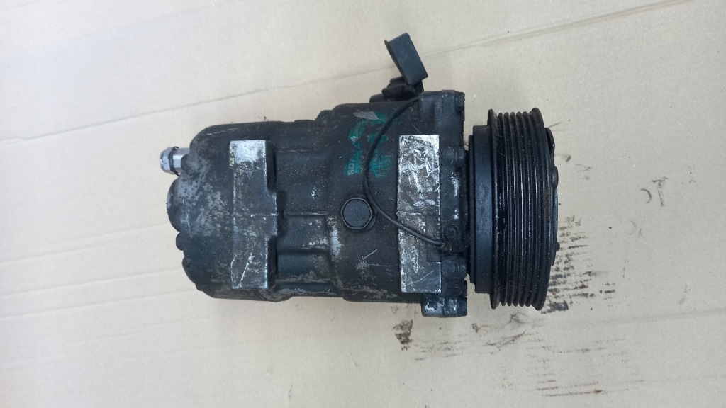 фото №1, Компрессор кондиционера volvo s40 v40 7700872159