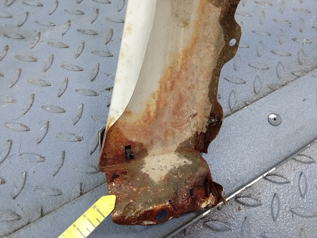 фото №11, Outlander i 03- крыло перед левый передний a31a