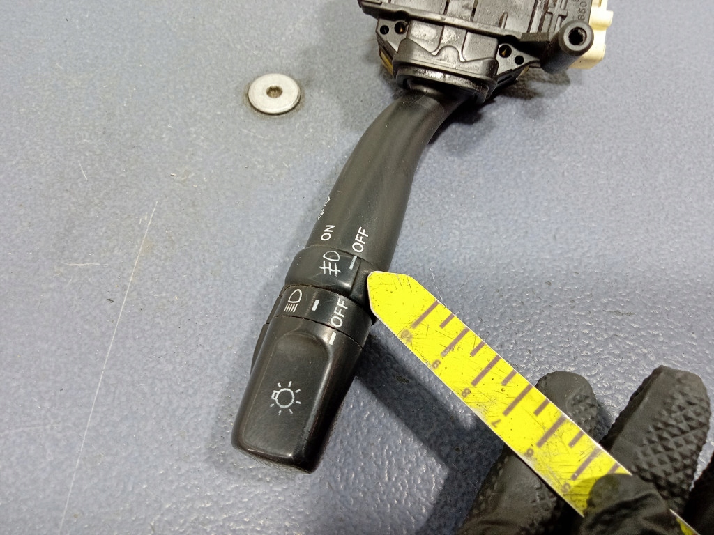 фото №8, Toyota previa ii переключатель света поворотники 84140-20680