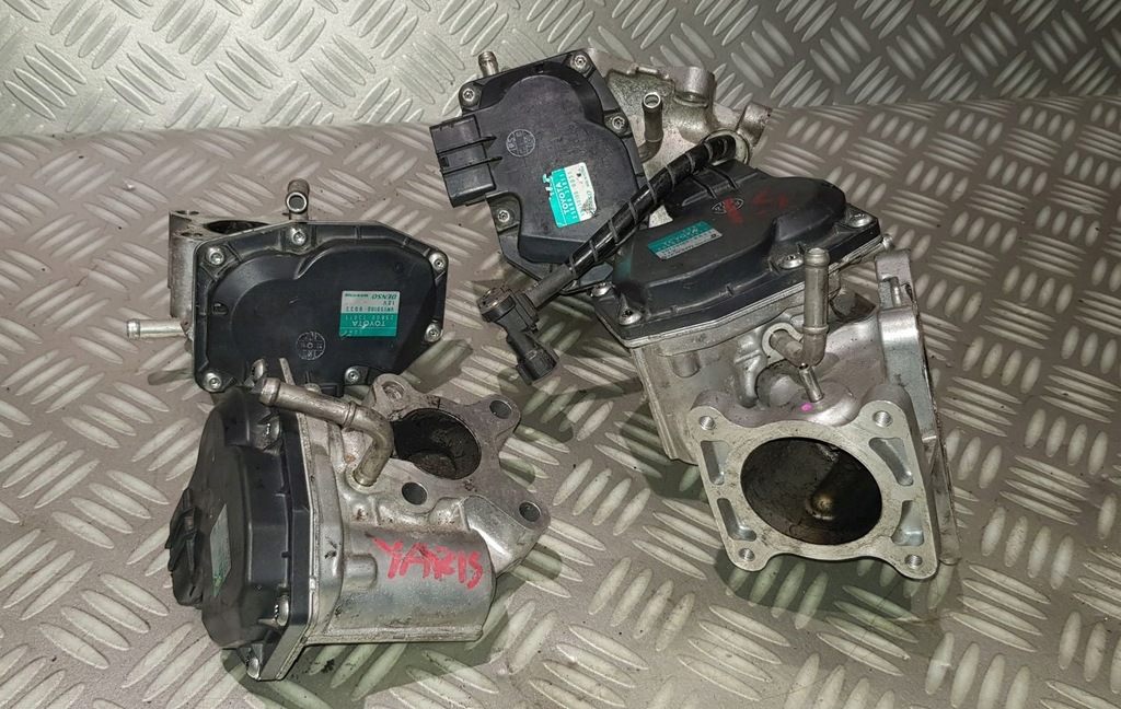 фото №7, Toyota yaris iii auris ii corolla 1.4 d4d клапан выхлопных газов egr 25800-33011