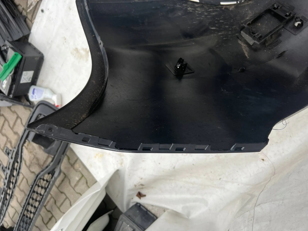 Бампер opel insignia b седан hb задні задній 39145310 в Україні