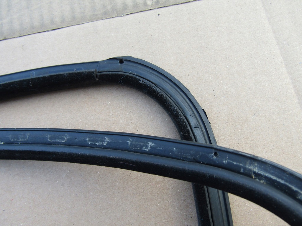 фото №8, 1 mercedes w201 190 прокладка люк електричний + w124 coupe