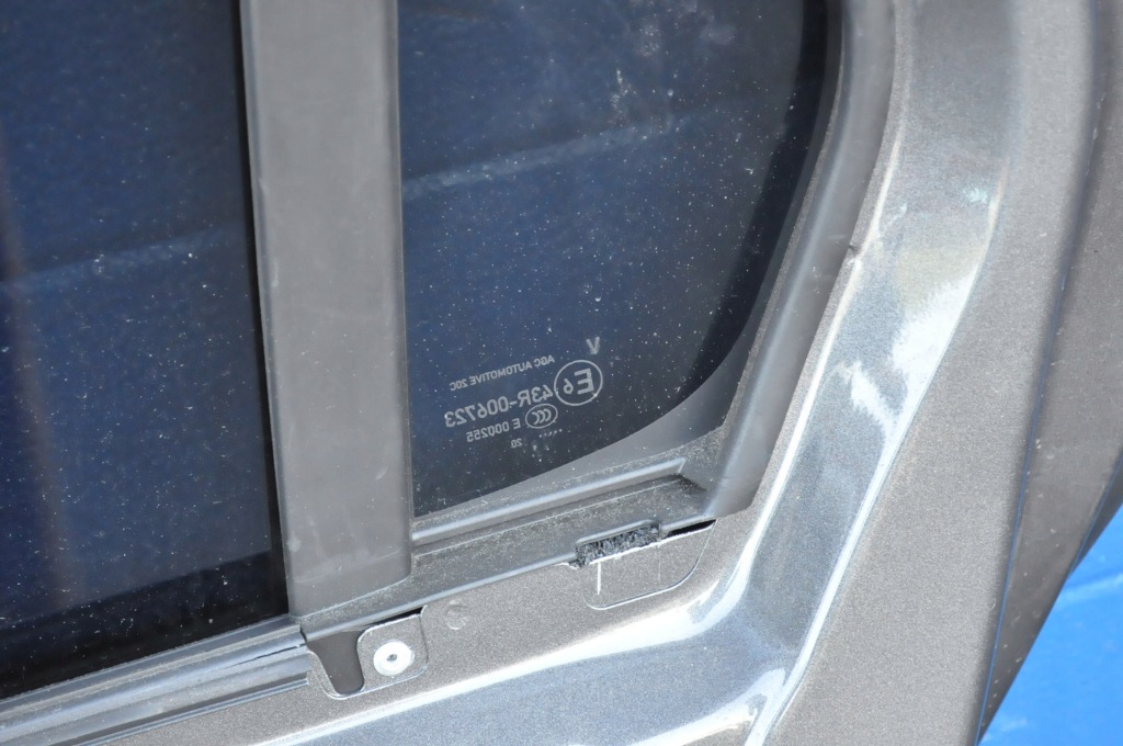 фото №8, Opel corsa f дверь правый задняя задние hb 5d