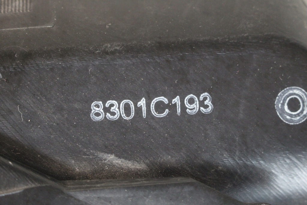 фото №6, Лампа левая перед mitsubishi space star ii 2 8301c193