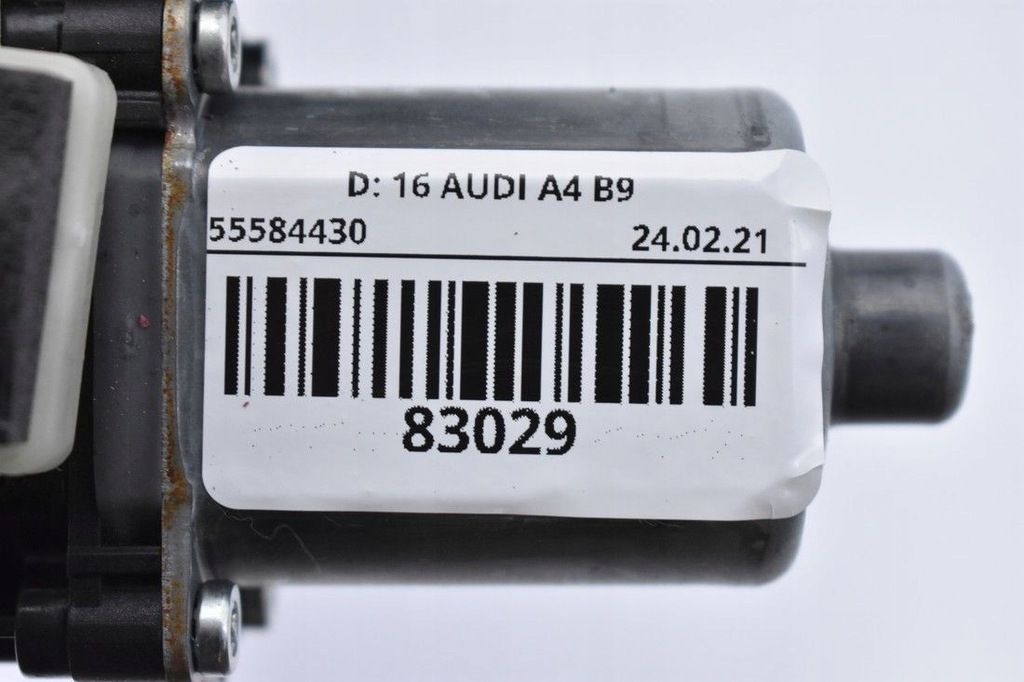 фото №9, Механизм шторка правый audi a4 b9 8w9863560