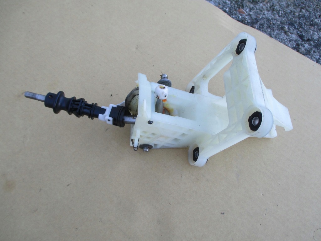 фото №1, Grandis 2.0 did 03-11 механизм переключения передач