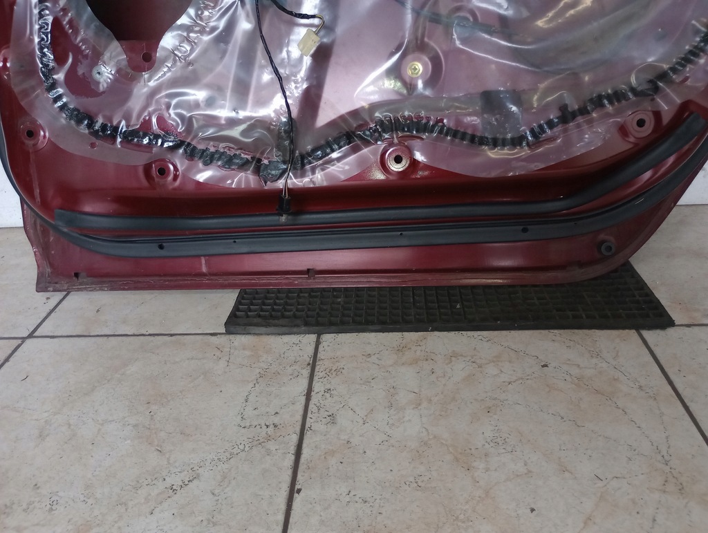 фото №7, Mitsubishi grandis дверь правое задние