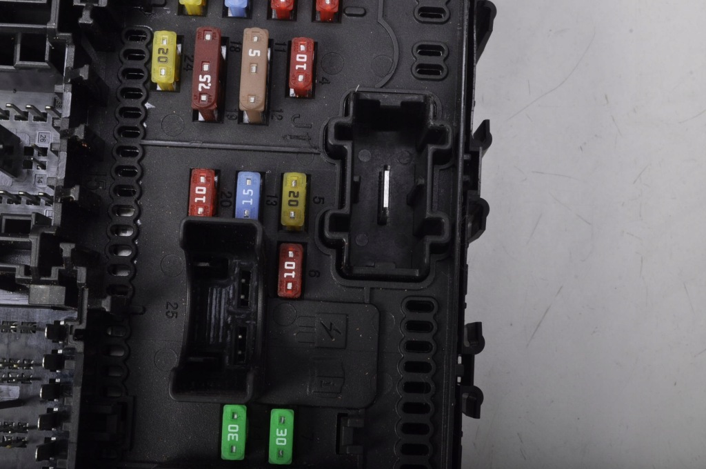 Focus mk4 1.0 модуль блок управления bcm jx6t-15604-rjh Оригинал