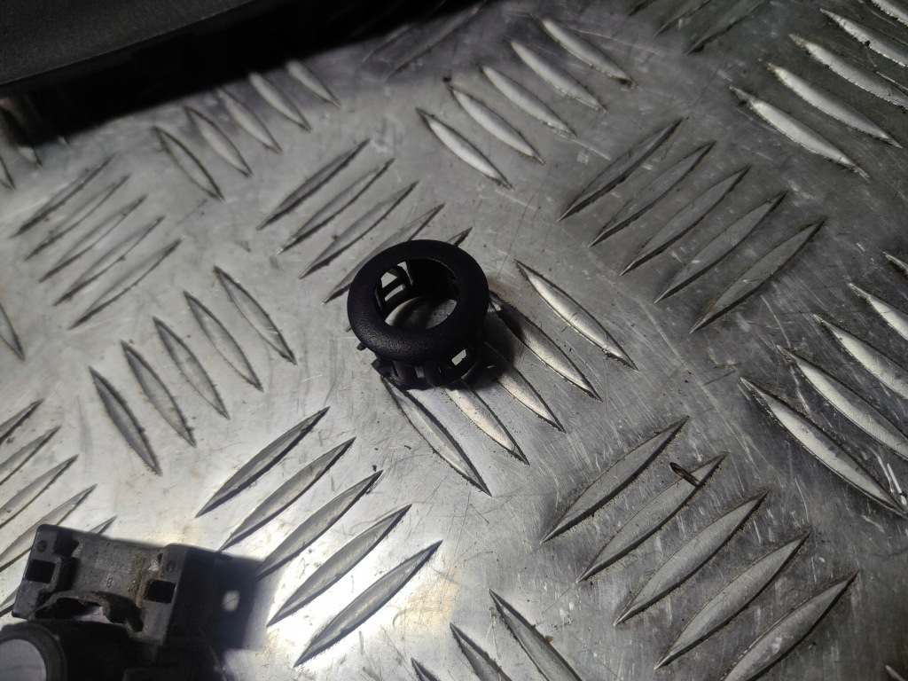 фото №1, Mazda cx5 cx-5 корзина тримач датчика паркування