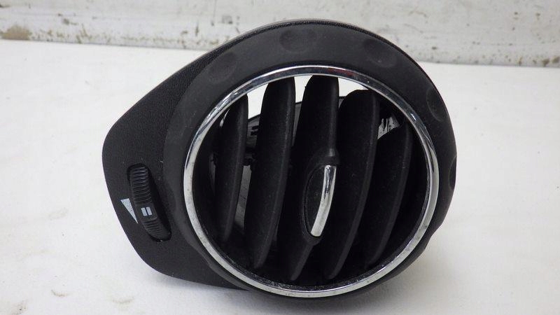 фото №1, Решітка обдув права alfa romeo 147